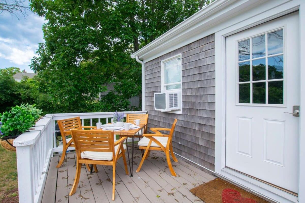 Wrap-Around Porch Mins To Beach Чатем Экстерьер фото
